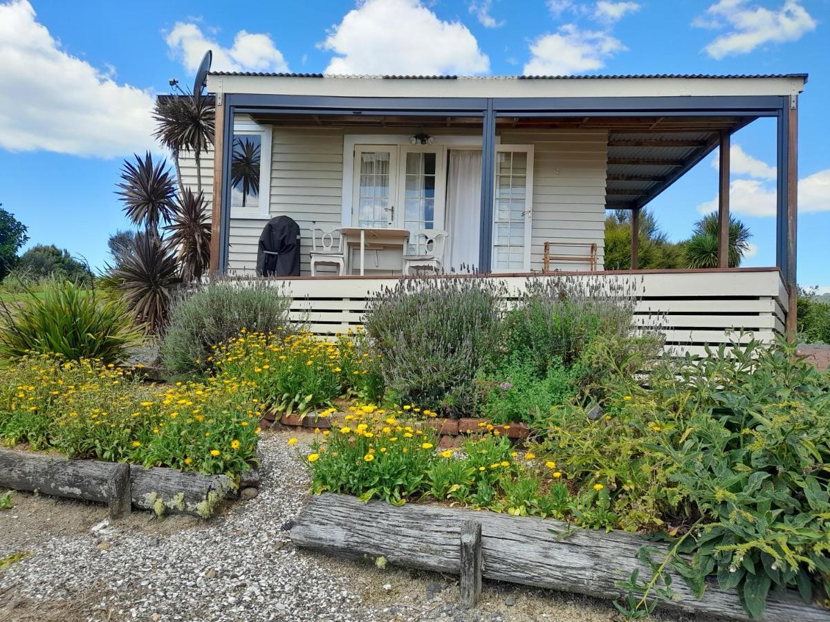 Hotel Taranaki Waihaha Exterior foto